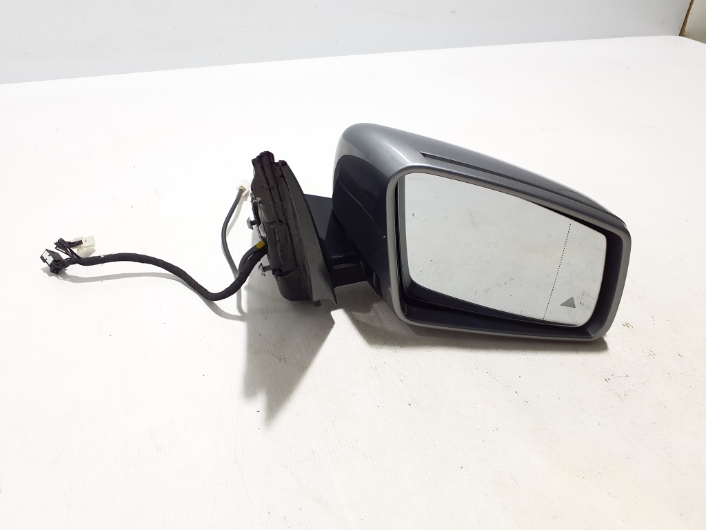 Mercedes Benz E-Class W212 (2009–2015) Side mirror and its parts A2128100893 Mercedes Benz E-Class W212 (2009–2015) Side mirror and its parts A2128100893