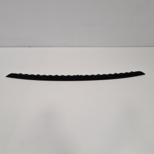 Rear bumper molding - 8W6807823