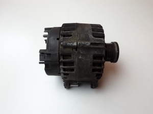 Lichtmaschine - 03C903025D