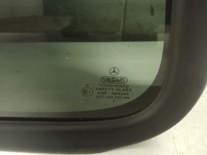Mercedes Benz G-Class 463 (1990–2018) Seitenscheibe hinten (Karosserie) - 2