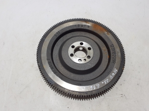  Clutch flywheel 