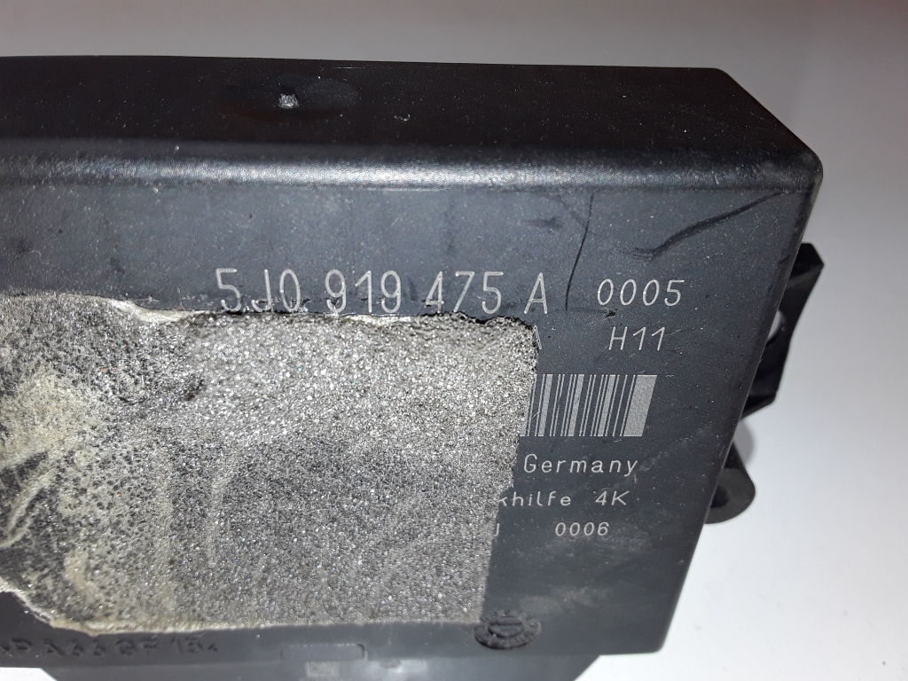 SKODA Octavia 2 generation (2004-2013) PDC Parking Distance Control Unit 5J0919475A 23762882