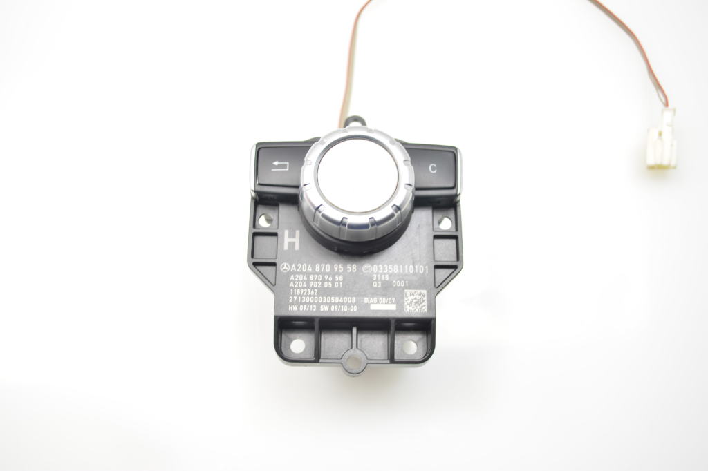 Mercedes Benz E-Class W212 (2009–2015) Display switch A2048709558 Mercedes Benz E-Class W212 (2009–2015) Display switch A2048709558