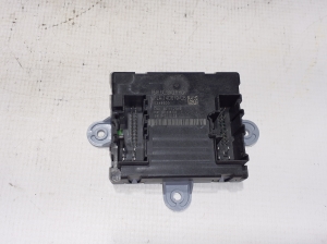   Steuergerät für hintere Seitentür  - JPLA14D619CB 