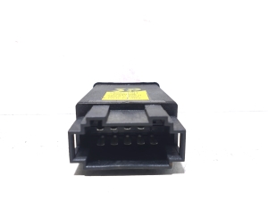 AUDI A4 B5 (1994–2001) Hazard light switch 8D0941509H - 2