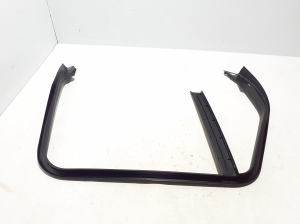 Land Rover Range Rover IV (2012–2026) Sonstiges Teil der hinteren Seitentür LR104916 - 4