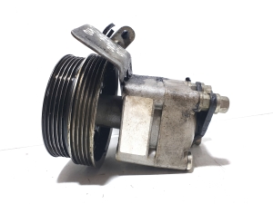  Power steering pump 