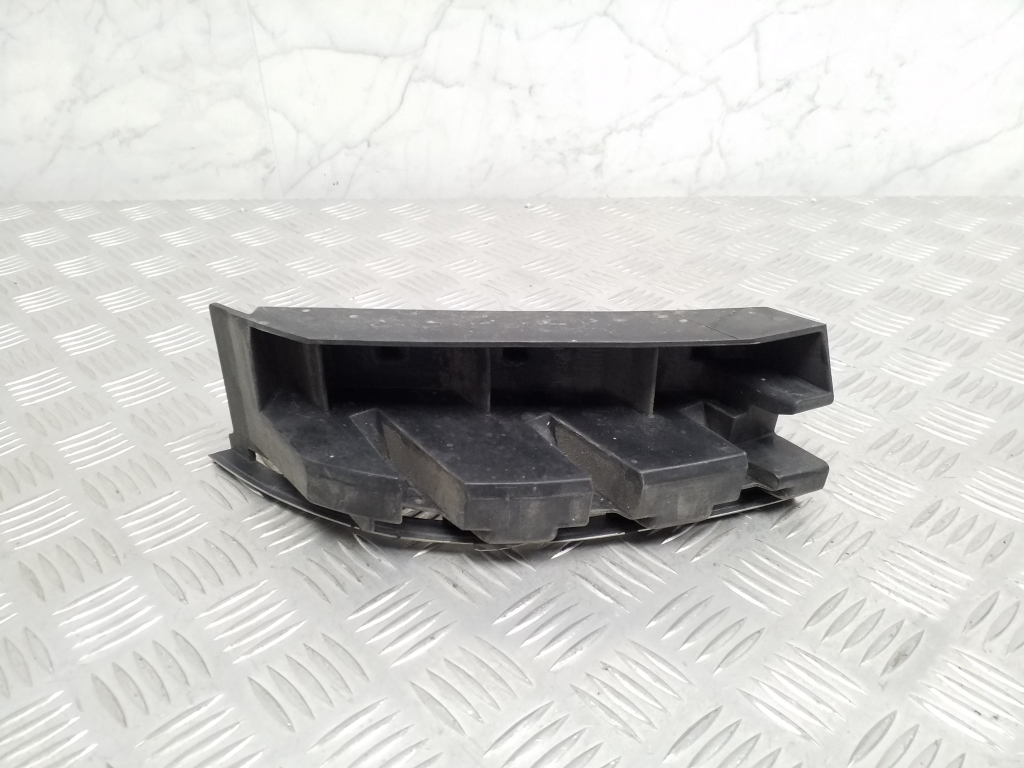 Mercedes Benz E-Class W212 (2009–2015) Rear bumper bracket A2128851065 Mercedes Benz E-Class W212 (2009–2015) Rear bumper bracket A2128851065