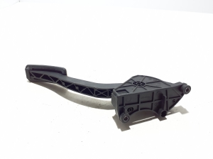 Land Rover Range Rover IV (2012–2026) Gaasipedaal JK5M9F836AB - 3