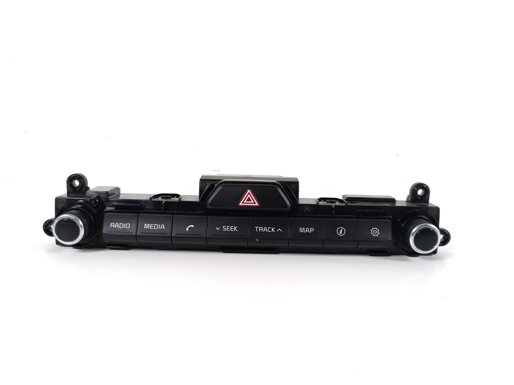 Kia Sportage (2016–2021) Multimedia control module D9965-68020 Kia Sportage (2016–2021) Multimedia control module D9965-68020
