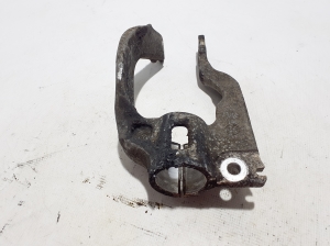 Land Rover Range Rover IV (2012–2026) Front shock absorber bracket LR105282 - 4