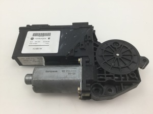 Volkswagen Touareg I (2002–2010) Hinterer Seitentür-Fensterhebermotor 7L0959704 - 2