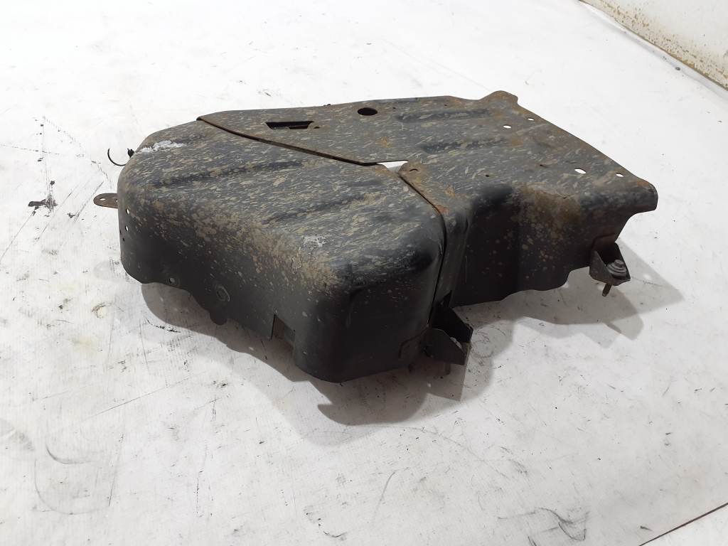 LAND ROVER Range Rover 4 generation (2012-2022) Fuel Tank Holder LR090186 23768110