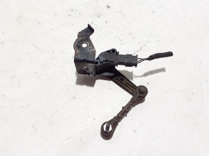 Niveausensor vorne - JPLA3D026AA