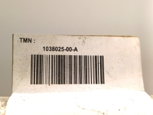 Tesla Model S S (2012–2026) A/C hose 1038025-00-A - 2