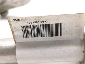 Tesla Model S S (2012–2026) A/C hose 1062583-00-C - 2