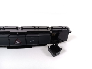 Mercedes Benz B-Class 246 (2011–2017) Switch and its parts A2469051101 - 3