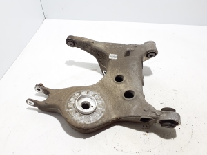   Rear control arm  - LR161617 