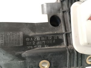 Mercedes Benz SL-Class 230 (2001–2012) Sicherheitsgurt hinten A2308680231 - 5