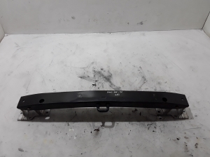   Rear bumper reinforcement  - LR053740 