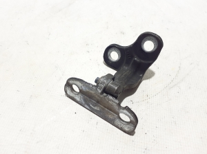 Land Rover Range Rover IV (2012–2026) Front door lower hinge LR073595 - 2