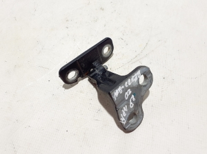 Land Rover Range Rover IV (2012–2026) Front door lower hinge LR073596 - 2