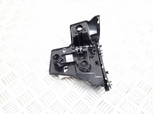 Mercedes Benz GLA-Class 156 (2013–2019) Rear bumper bracket A2478853300 - 3