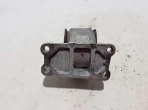 Land Rover Range Rover IV (2012–2026) Käigukasti padi JPLA6068AB - 4