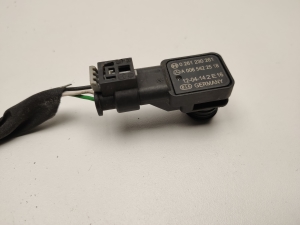 Mercedes Benz E-Class W207 (2009–2017) Bremsunterdrucksensor a0065422518 - 3