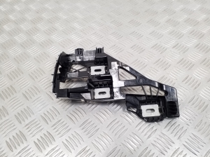 Rear bumper bracket - A2138851765