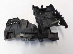 VOLVO XC90 (2015–2024) Front door window regulator brackets 31349771 - 3