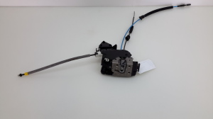 Mercedes Benz C-Class 204 (2007–2014) Tagumise külgukse lukk A2047303635 - 2