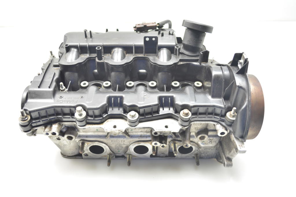 LAND ROVER Discovery 4 generation (2009-2016) Engine Cylinder Head PM9X206090CA 25291699