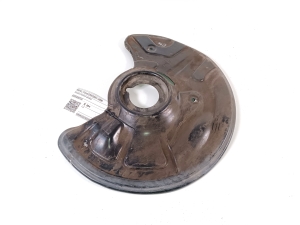 Front hub protection - A2304200744