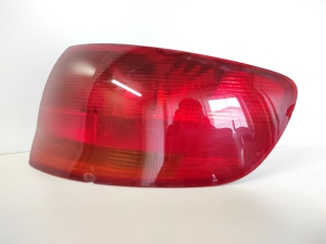  Rear corner lamp 