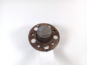 Front hub bearing - A2303300325
