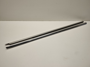 Rear quarter window outer molding - A2076730183