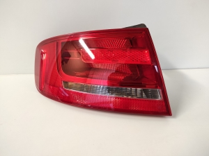 AUDI A4 B8 (2007–2016) Hintere Eckleuchte und ihre Teile 8K5945095D - 3