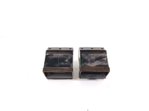 Mercedes Benz G-Class 463 (1990–2018) Dashboard air vent grilles - 4