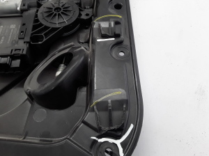 VOLVO XC90 (2015–2024) Aizmugurējo durvju logu pacēlājs 31349764 - 4