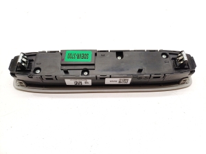 Tesla Model 3 3 (2016–2024) Rear interior lighting panel 1092574-00-C - 3