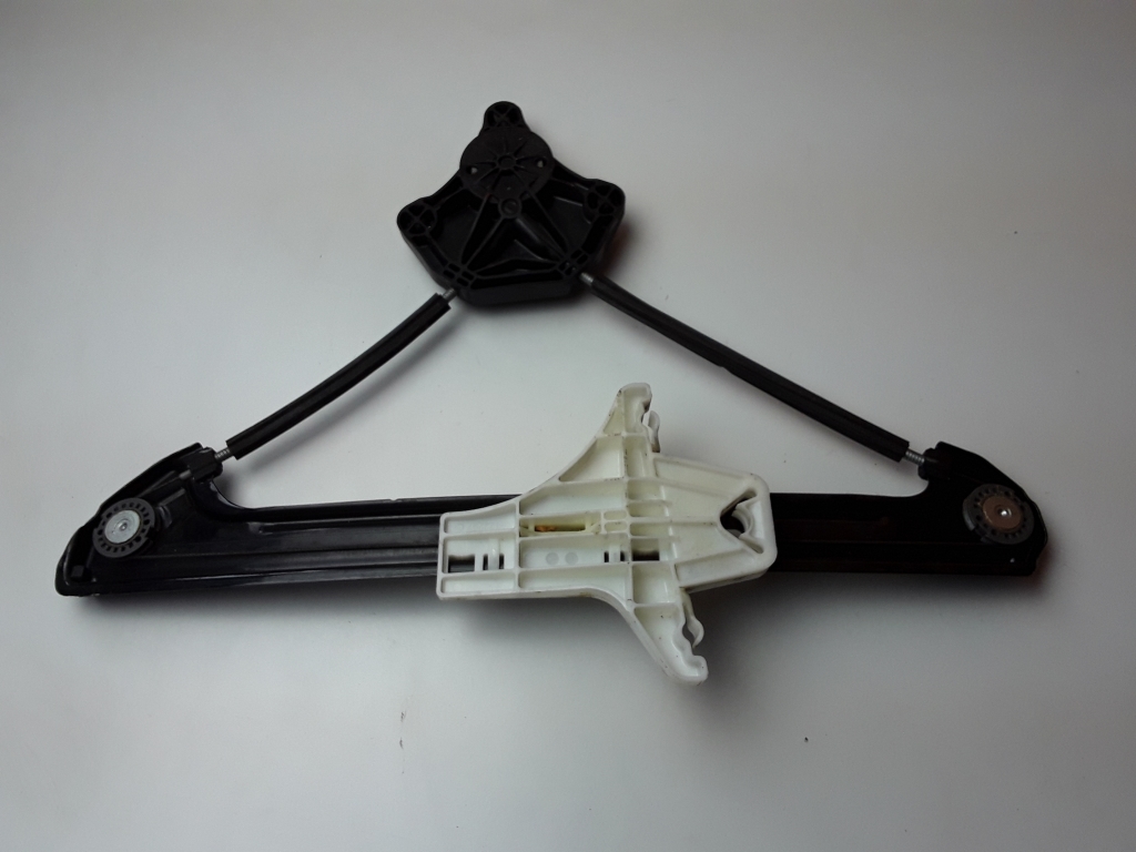 VOLKSWAGEN Golf 7 generation (2012-2024) Rear left door window lifter 5G4839461B 23849566