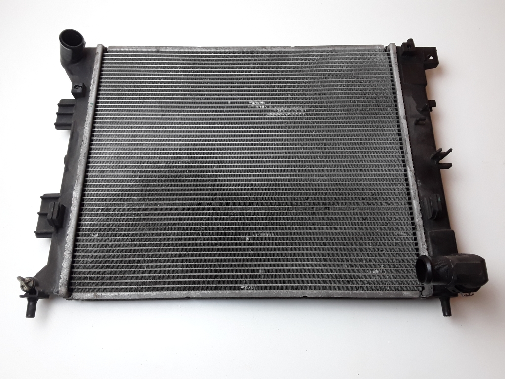 HYUNDAI i30 GD (2 generation) (2012-2017) Охлаждающий радиатор 25310A5800 23849560