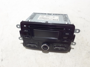  Cassette player 