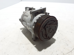 RENAULT Captur (2013–2019) A/C compressor 926000217R - 2