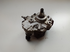 Opel Astra H (2004–2010) Kraftstoffpumpe 0445010086 - 2