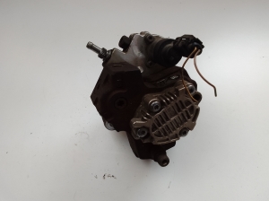 Opel Astra H (2004–2010) Kraftstoffpumpe 0445010086