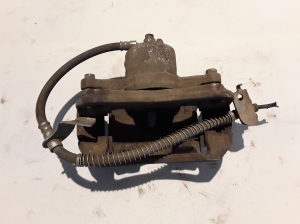 Hyundai i30 (2011–2017) Bremssattel vorne 58110A6000 - 2