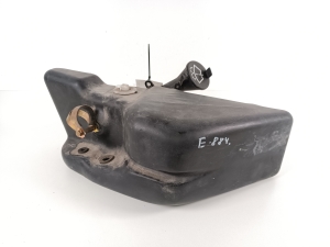 Mercedes Benz G-Class 463 (1990–2018) Front washer fluid reservoir A4638600060 - 3