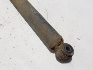 Ford Kuga (2012–2019) Stoßdämpfer hinten 2270695 - 2